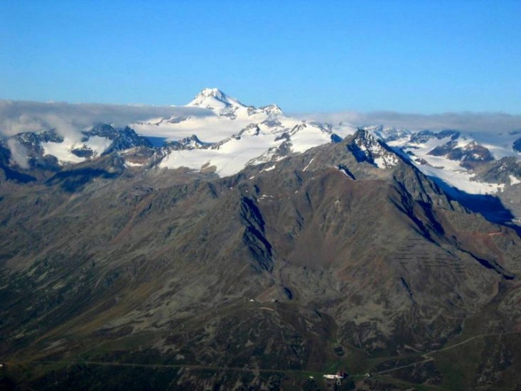 Oetztaler Wildspitze.jpg